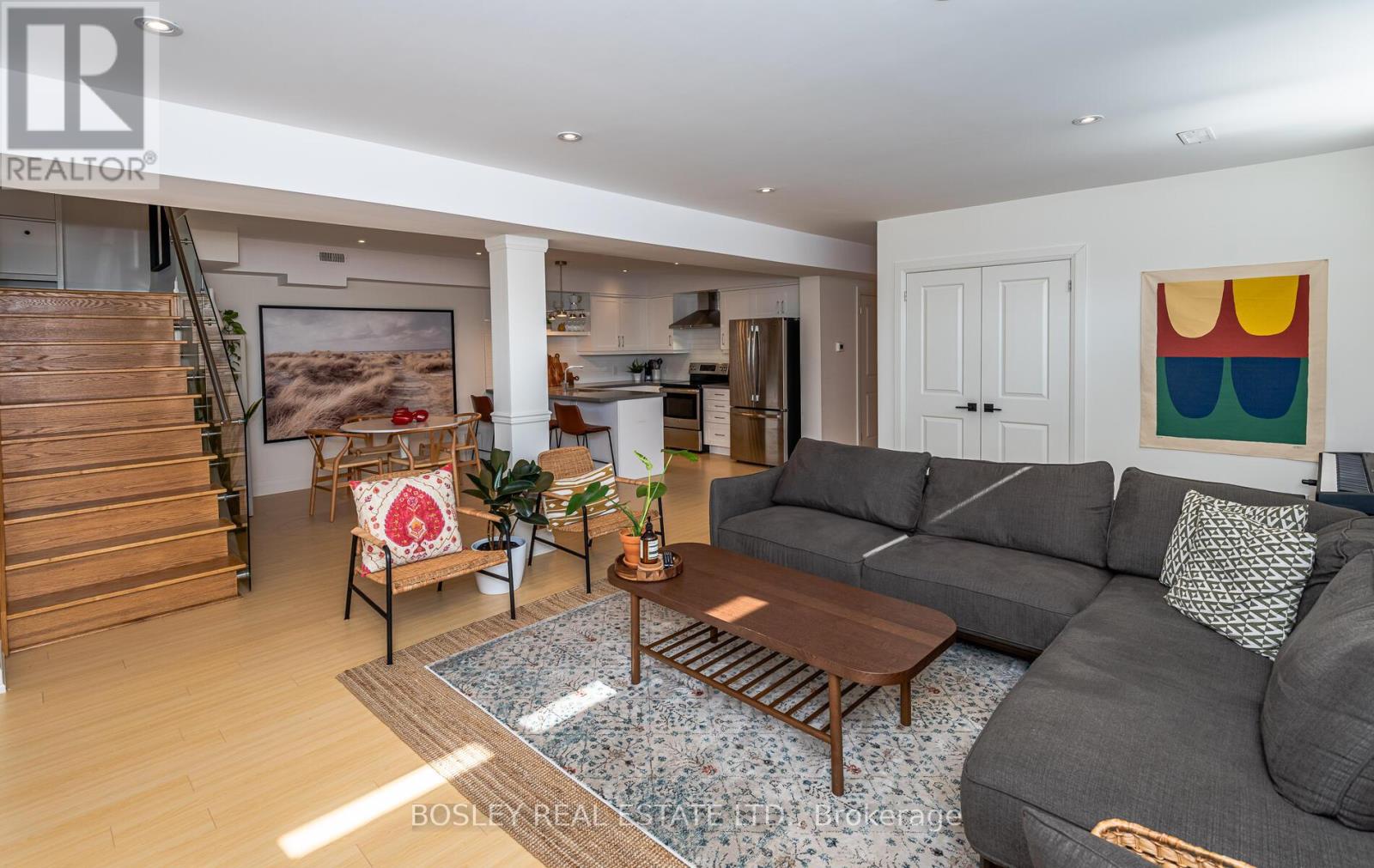 69 Greensides Avenue, Toronto, Ontario  M6G 3P8 - Photo 6 - C12891628