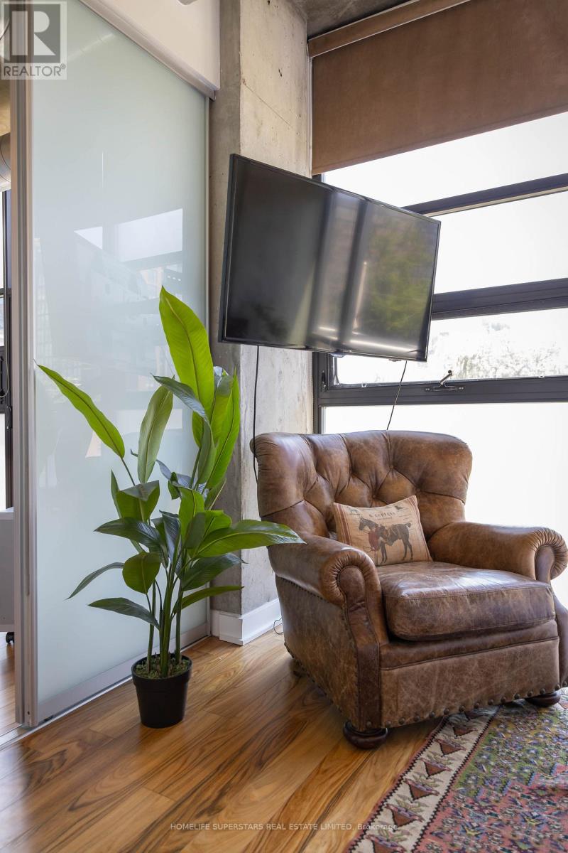 303 - 60 Bathurst Street, Toronto, Ontario  M5V 2P4 - Photo 27 - C12891672