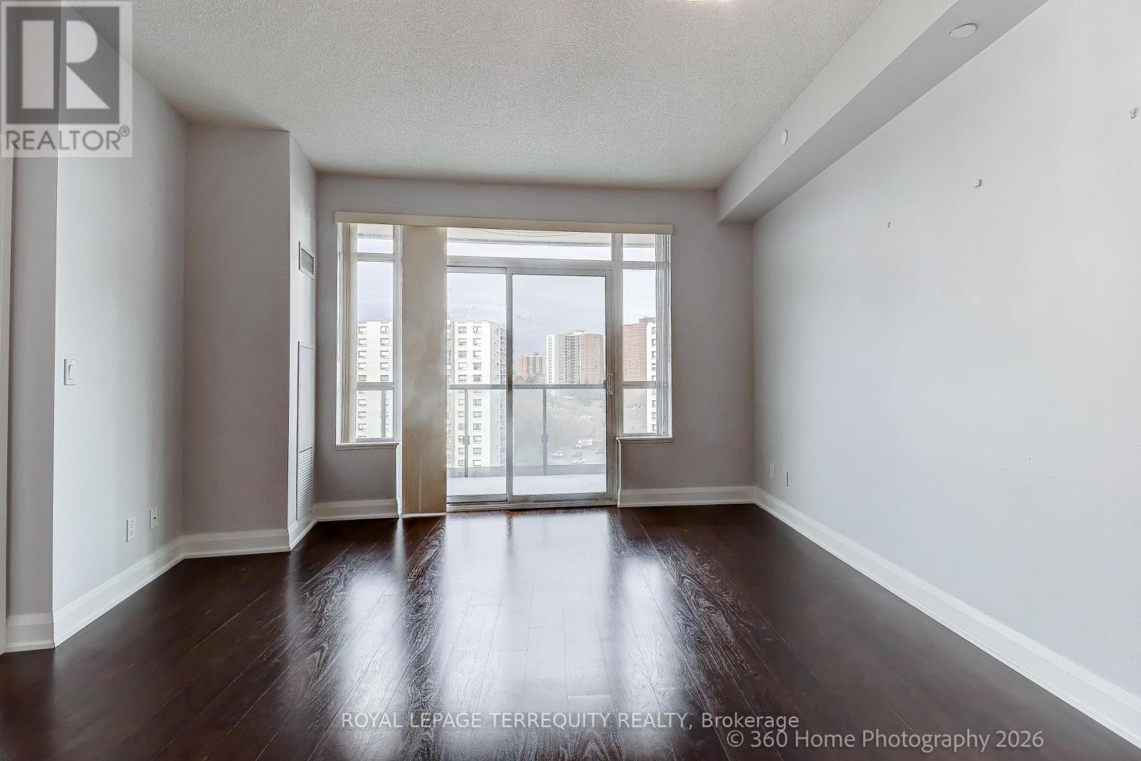 1006 - 25 Fontenay Court S, Toronto, Ontario  M9A 0C4 - Photo 10 - W12846492