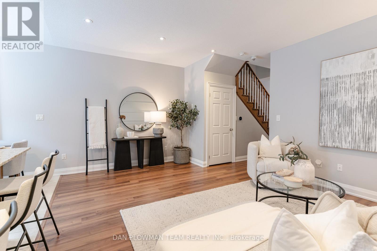 19 Prospect Way, Whitby (Pringle Creek), Ontario  L1N 0L4 - Photo 11 - E12891600