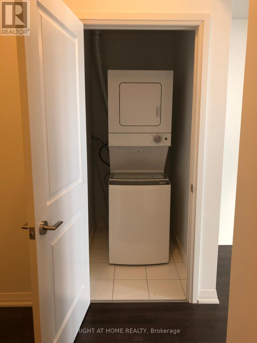 2708 - 30 Meadowglen Place, Toronto, Ontario  M1G 0A6 - Photo 5 - E12891614