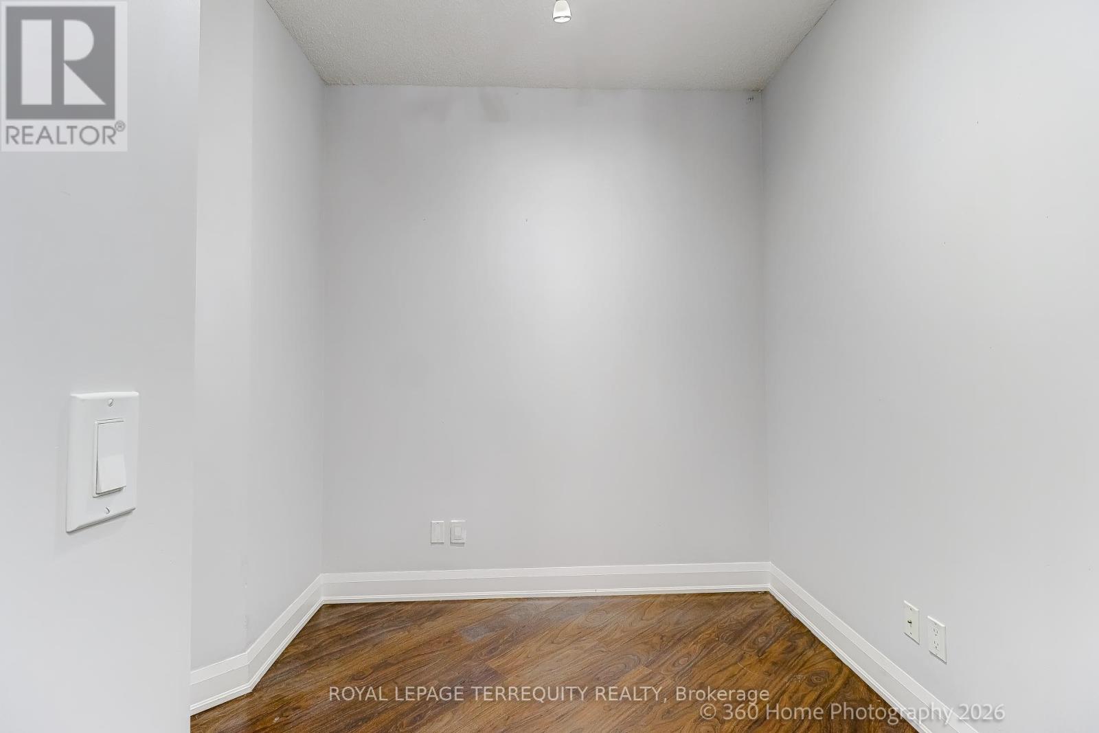 1006 - 25 Fontenay Court S, Toronto, Ontario  M9A 0C4 - Photo 29 - W12846492