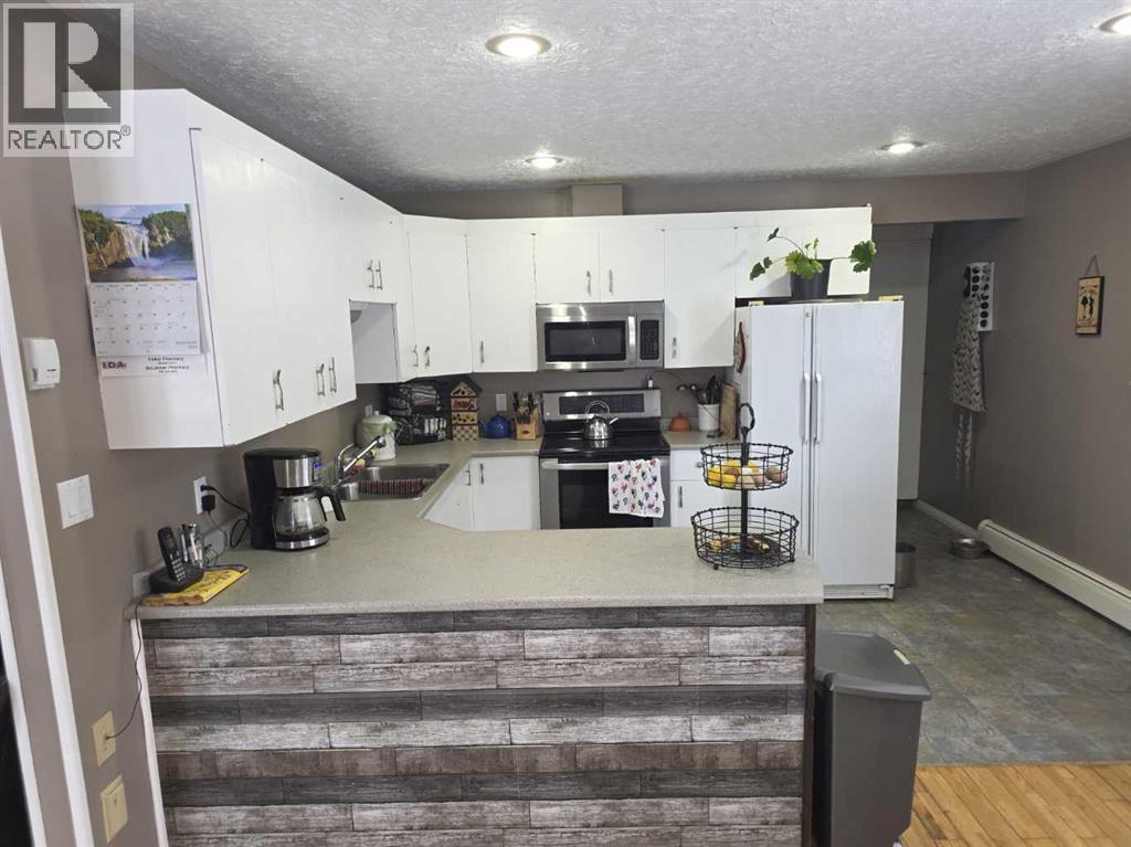 21211 Twp 790, M.d. Of, Alberta  T0H 1M0 - Photo 10 - A2294058