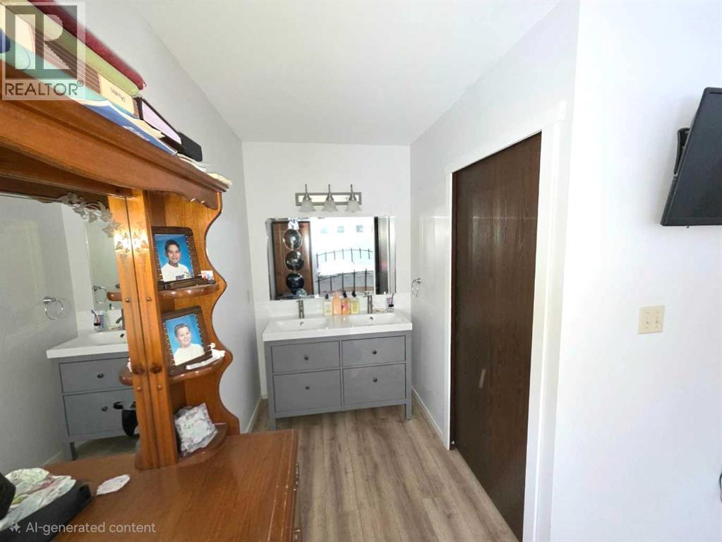 21211 Twp 790, M.d. Of, Alberta  T0H 1M0 - Photo 18 - A2294058