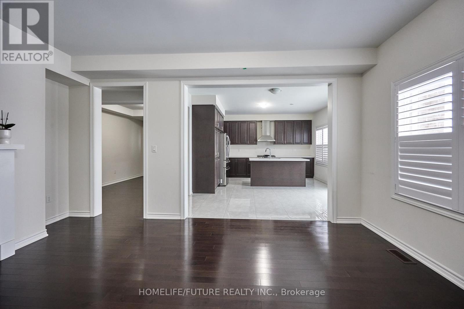 357 Danny Wheeler Boulevard, Georgina, Ontario  L4P 0K2 - Photo 18 - N12891558