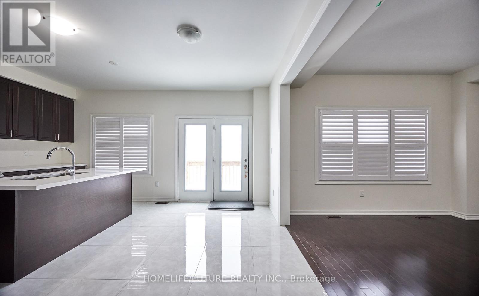 357 Danny Wheeler Boulevard, Georgina, Ontario  L4P 0K2 - Photo 20 - N12891558