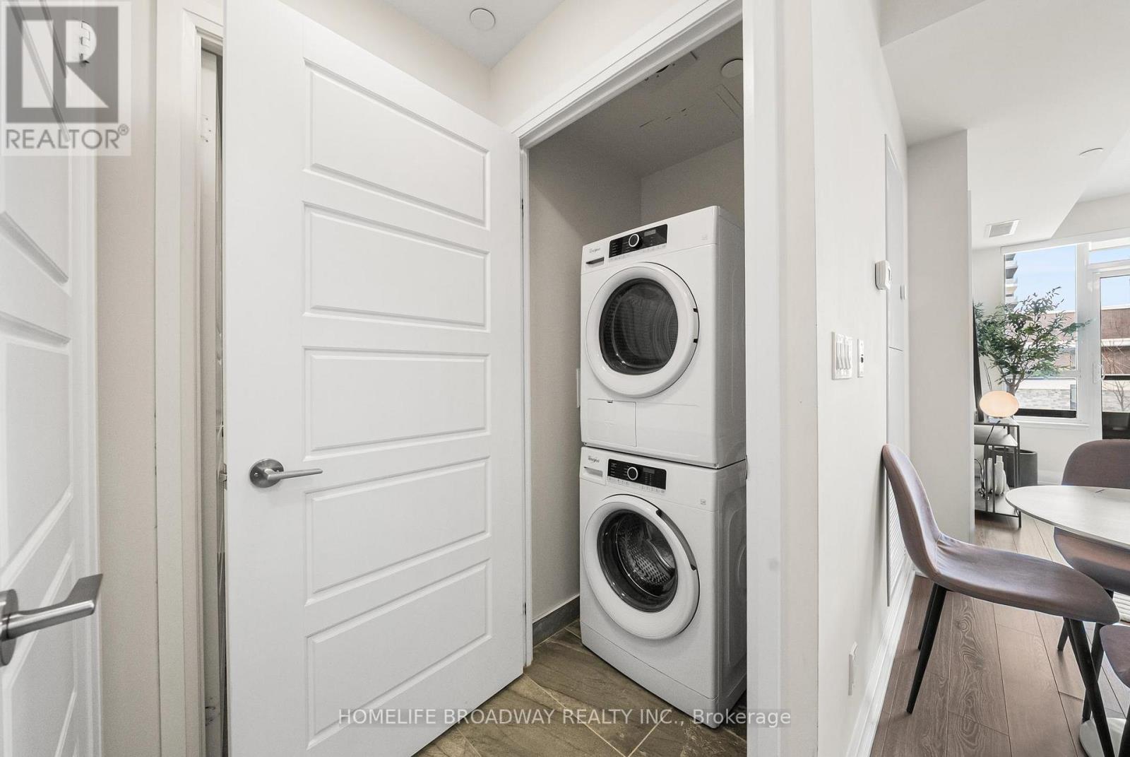 302 - 15 Water Walk Drive, Markham, Ontario  L6G 0G2 - Photo 23 - N12891606