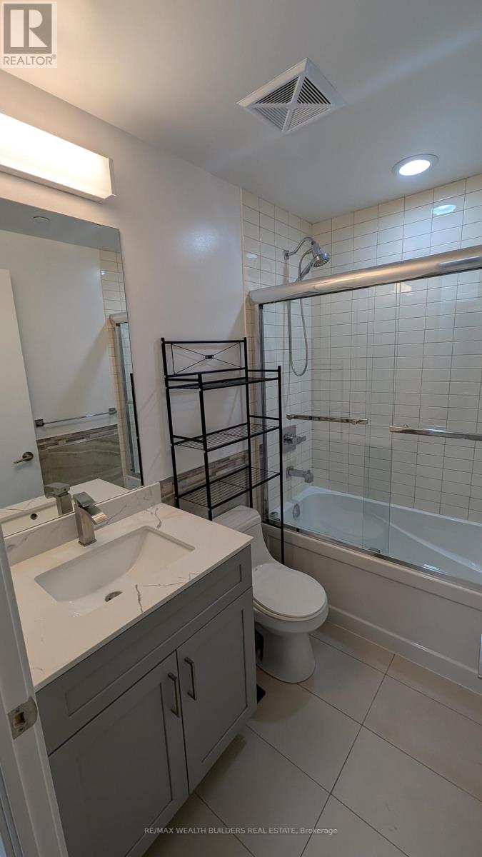 213 - 9471 Yonge Street, Richmond Hill, Ontario  L4C 0Z5 - Photo 12 - N12891662