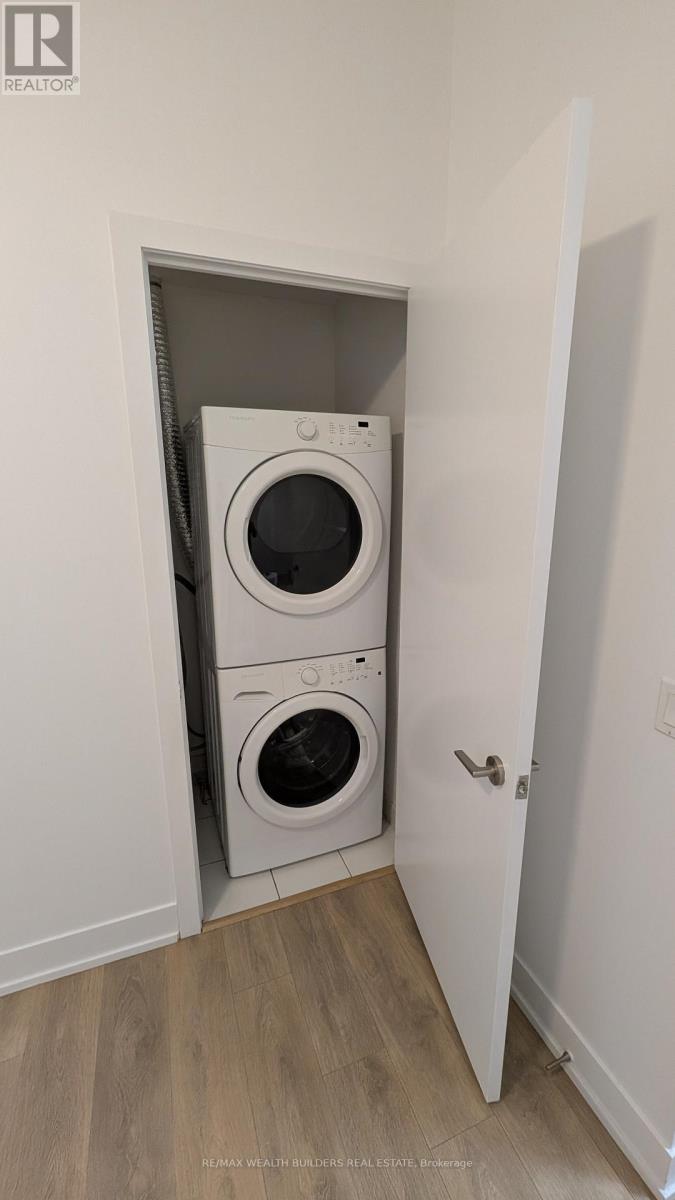 213 - 9471 Yonge Street, Richmond Hill, Ontario  L4C 0Z5 - Photo 13 - N12891662