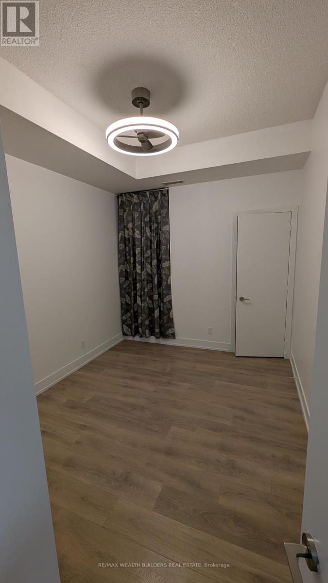 213 - 9471 Yonge Street, Richmond Hill, Ontario  L4C 0Z5 - Photo 8 - N12891662