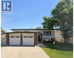 1905 Beech Road S, Lethbridge, Alberta