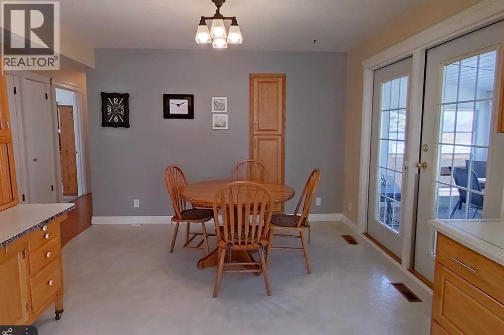 1905 Beech Road S, Lethbridge, Alberta  T1K 5B2 - Photo 15 - A2287253