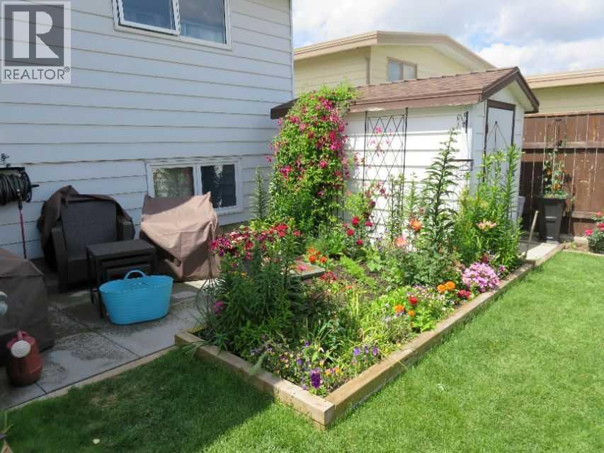 1905 Beech Road S, Lethbridge, Alberta  T1K 5B2 - Photo 2 - A2287253