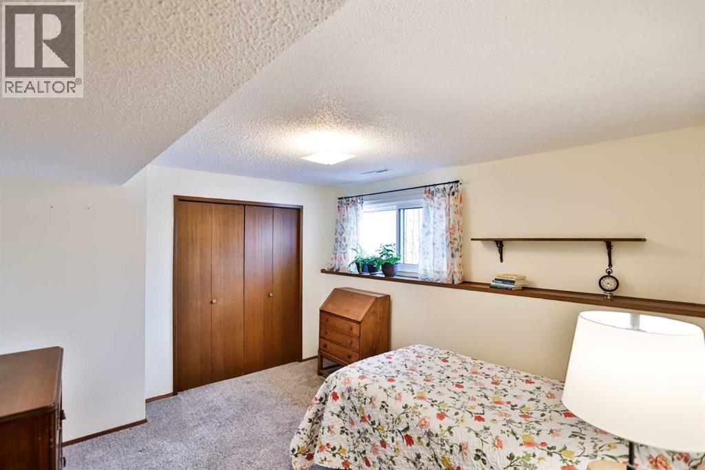 1905 Beech Road S, Lethbridge, Alberta  T1K 5B2 - Photo 27 - A2287253