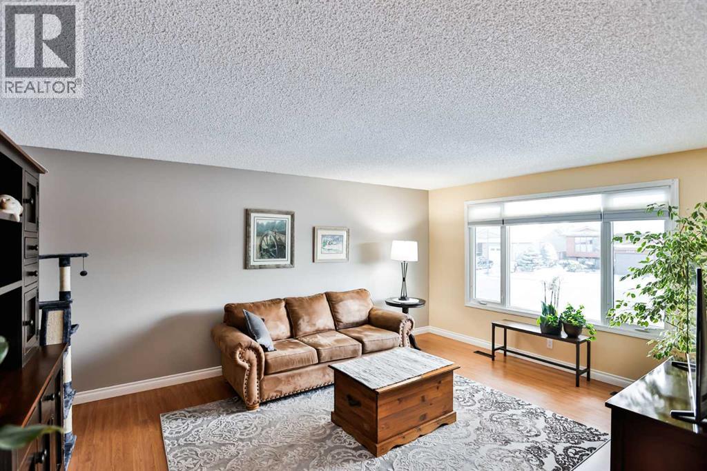 1905 Beech Road S, Lethbridge, Alberta  T1K 5B2 - Photo 11 - A2287253