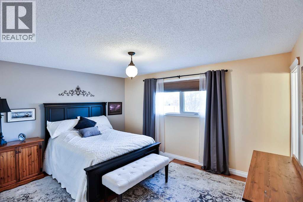 1905 Beech Road S, Lethbridge, Alberta  T1K 5B2 - Photo 21 - A2287253