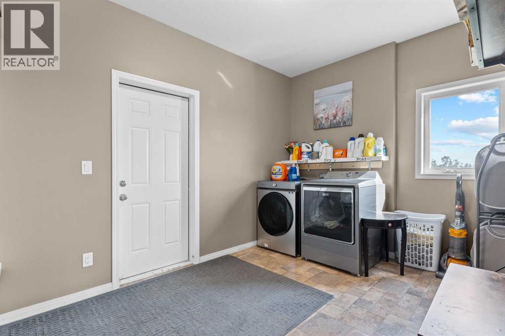 27138 Highway 27 Highway, Rural Mountain View County, Alberta  T4H 1P2 - Photo 14 - A2244236