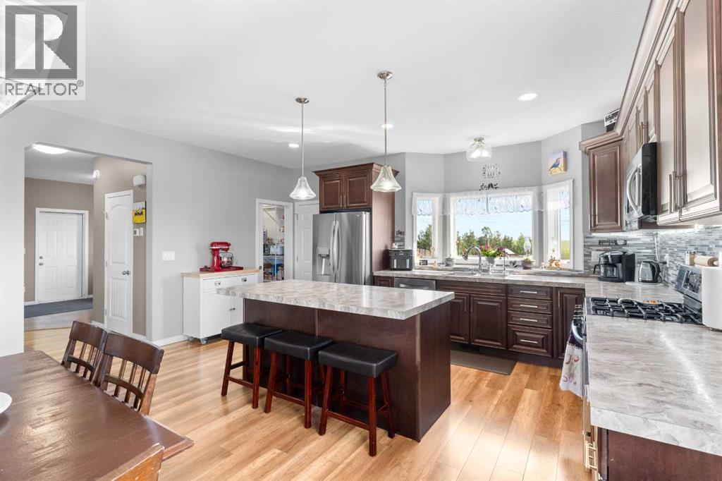 27138 Highway 27 Highway, Rural Mountain View County, Alberta  T4H 1P2 - Photo 10 - A2244236