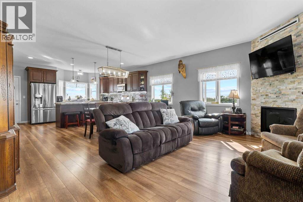 27138 Highway 27 Highway, Rural Mountain View County, Alberta  T4H 1P2 - Photo 6 - A2244236