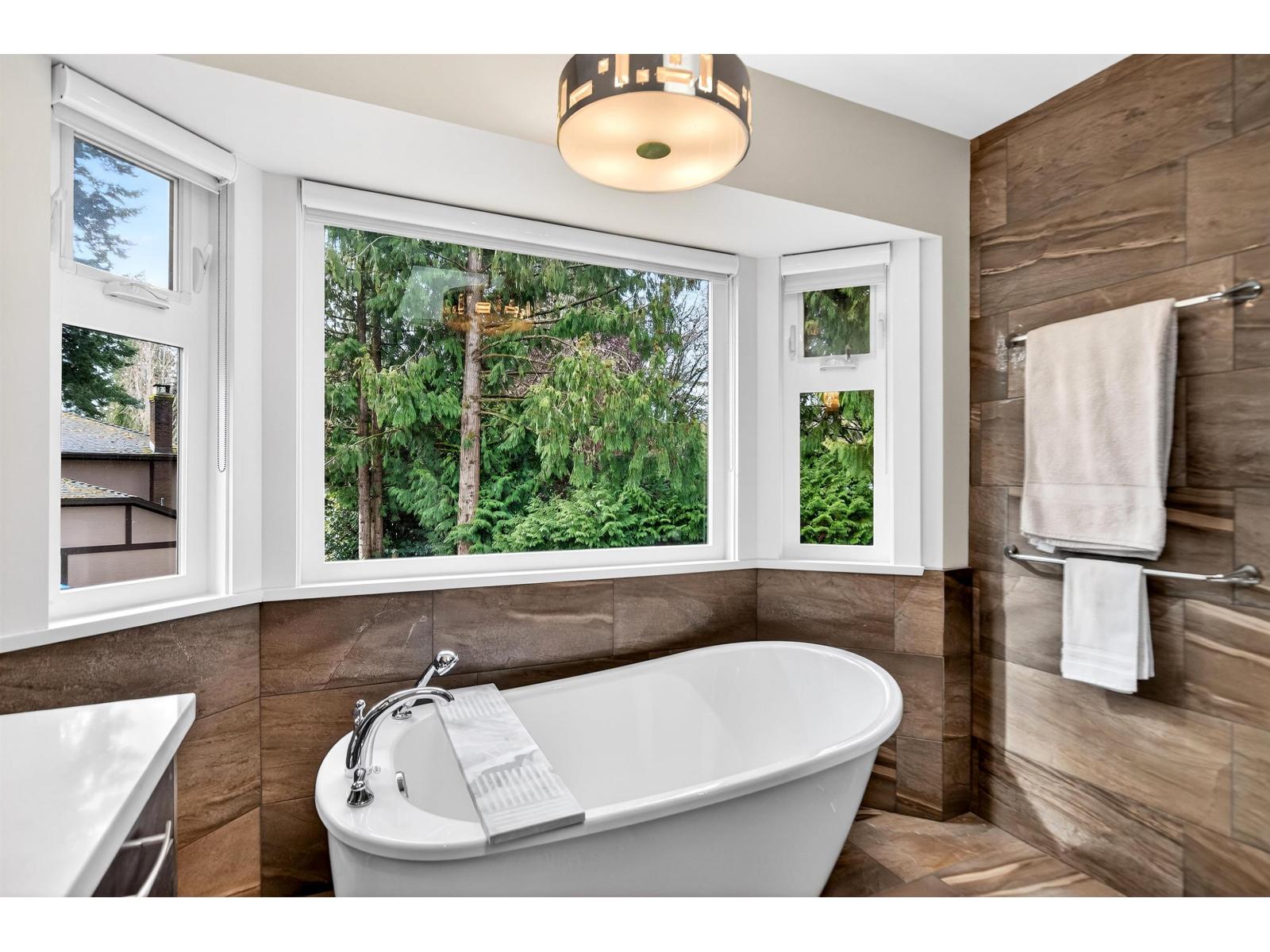 13386 18a Avenue, Surrey, British Columbia  V4A 7R1 - Photo 12 - R3097763