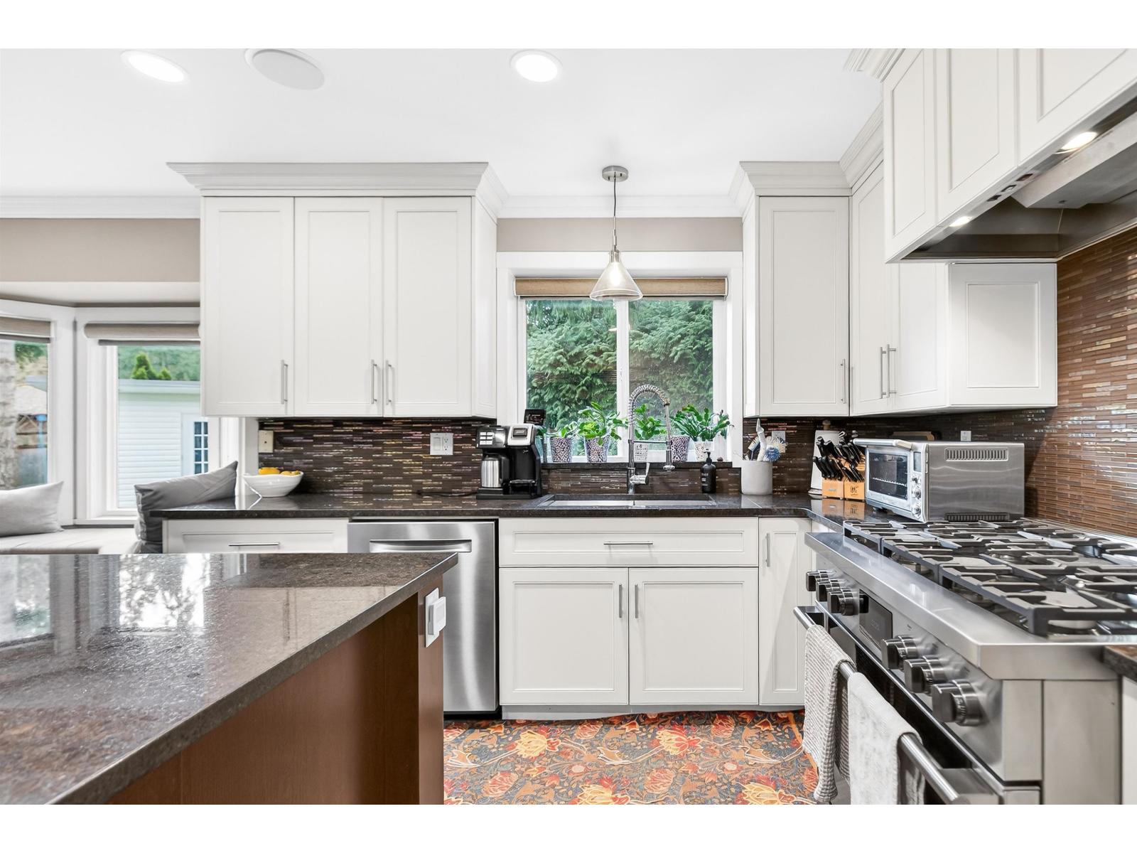 13386 18a Avenue, Surrey, British Columbia  V4A 7R1 - Photo 3 - R3097763