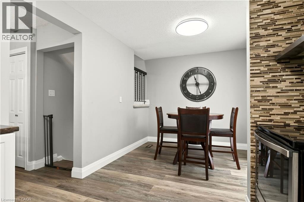 2185 Fairchild Boulevard Unit# 1, Burlington, Ontario  L7P 3P6 - Photo 17 - 40812460