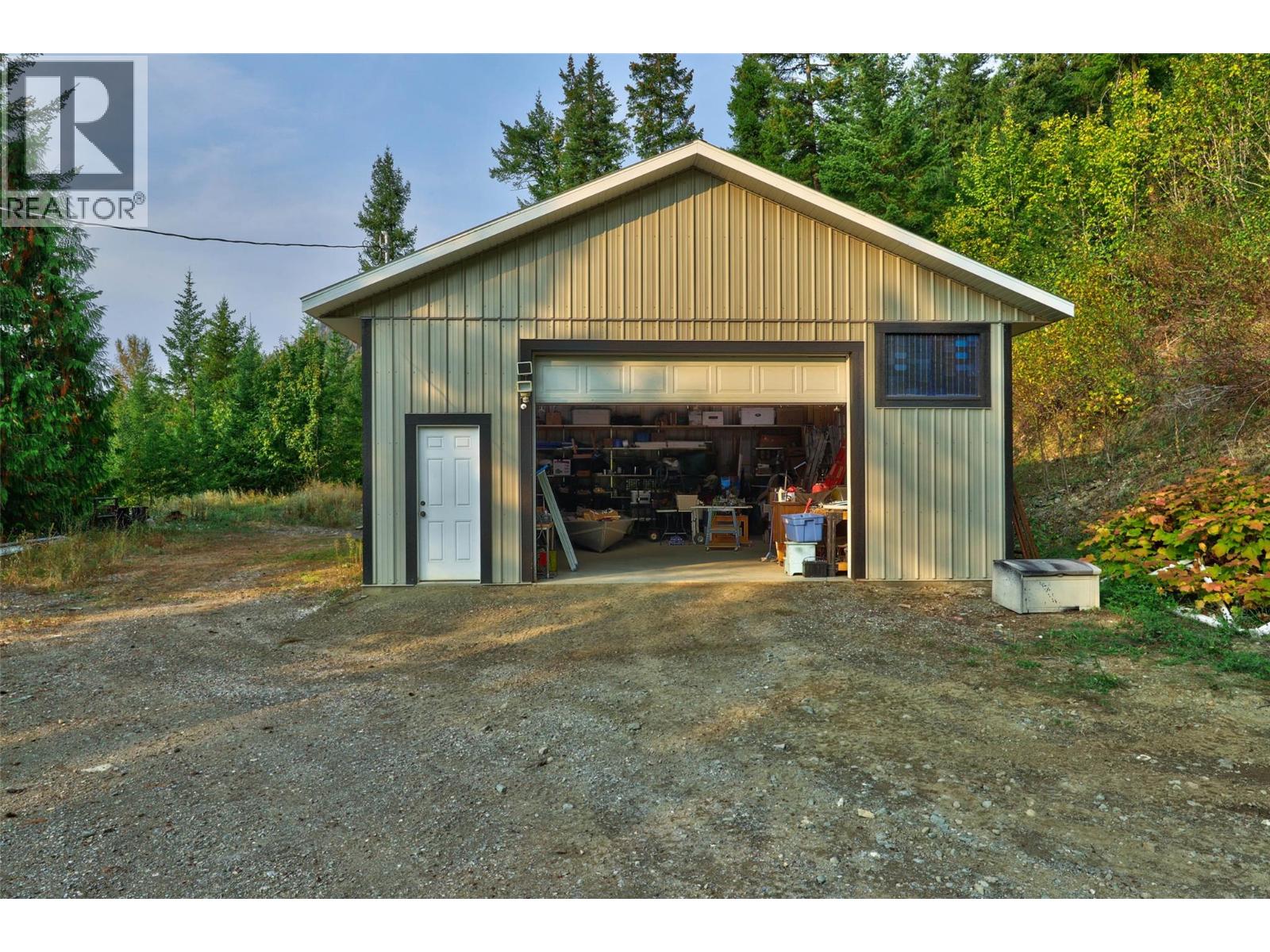 2770 Perris Road, Blind Bay, British Columbia  V0E 1H1 - Photo 63 - 10378080