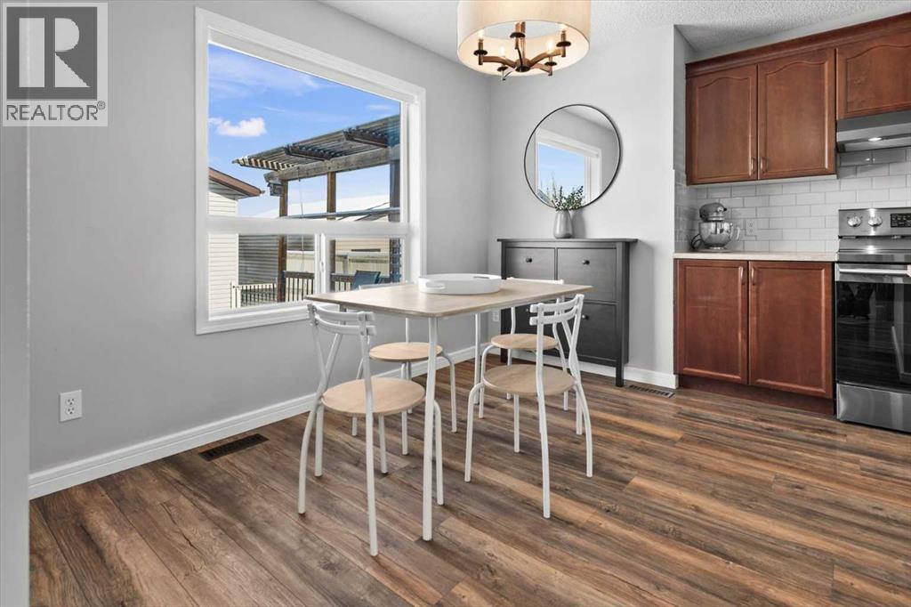 564 Morningside Park Sw, Airdrie, Alberta  T4B 0E1 - Photo 9 - A2292272