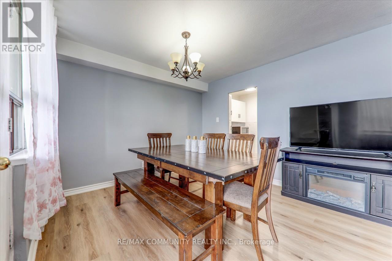 503 - 2835 Islington Avenue, Toronto (Humber Summit), Ontario  M9L 2K2 - Photo 12 - W12891636