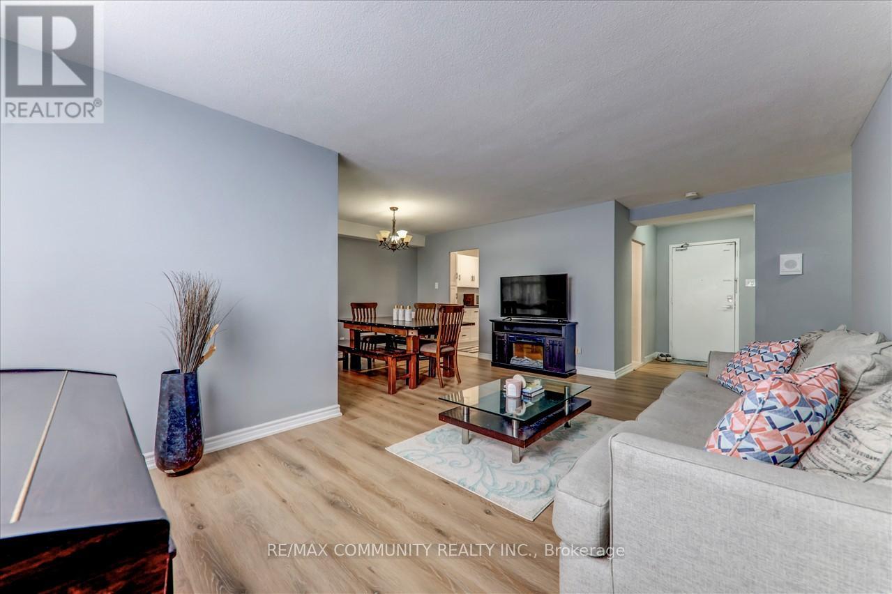 503 - 2835 Islington Avenue, Toronto (Humber Summit), Ontario  M9L 2K2 - Photo 15 - W12891636