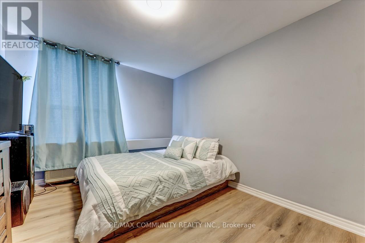 503 - 2835 Islington Avenue, Toronto (Humber Summit), Ontario  M9L 2K2 - Photo 19 - W12891636