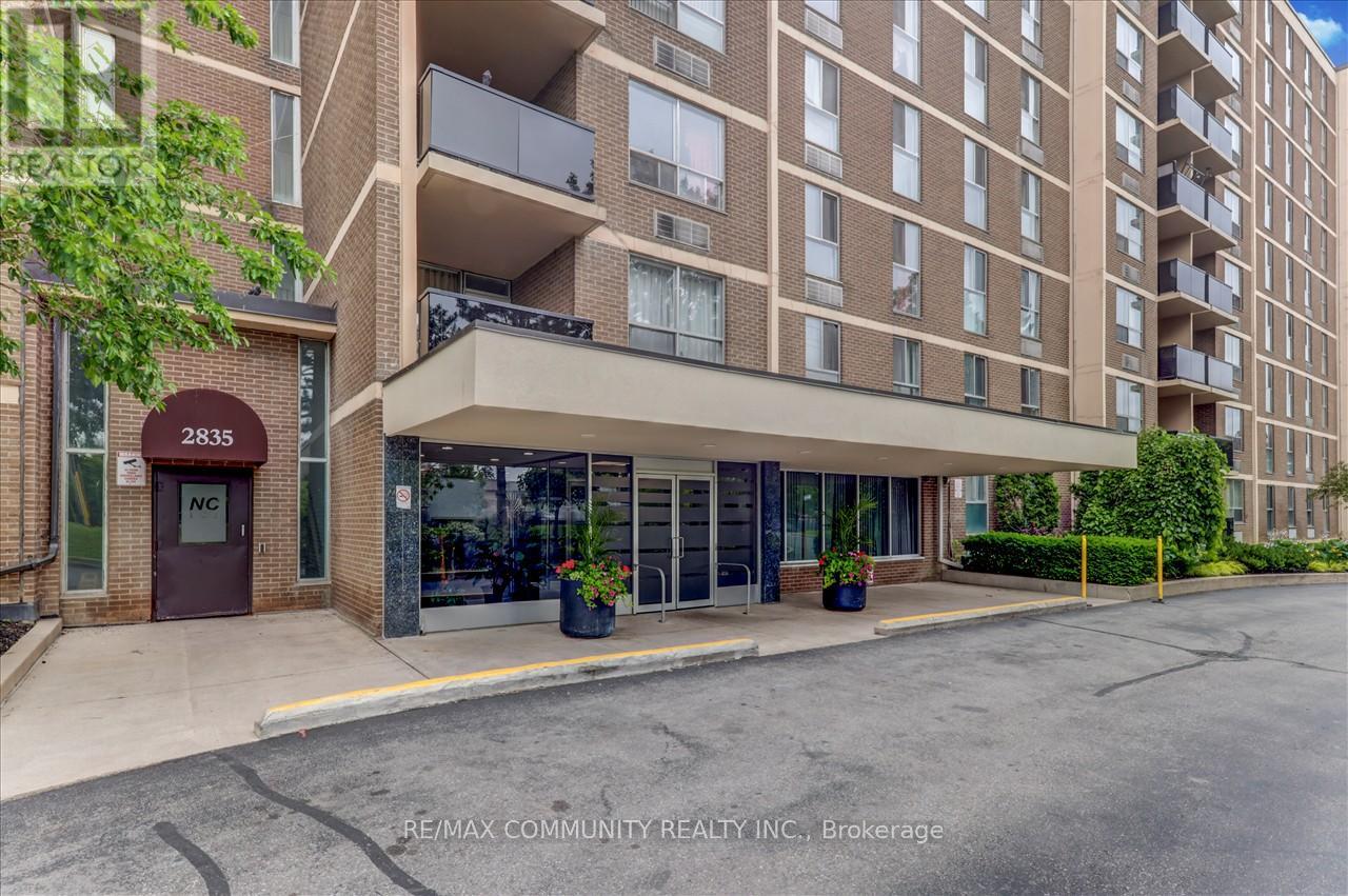 503 - 2835 Islington Avenue, Toronto (Humber Summit), Ontario  M9L 2K2 - Photo 3 - W12891636