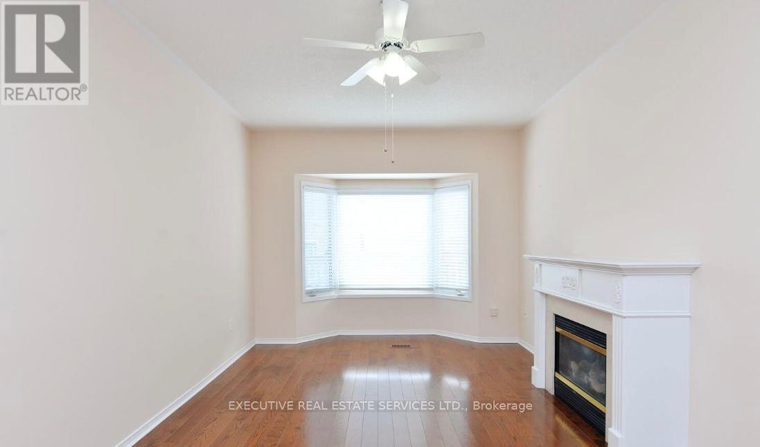 11 Midvale Road, Brampton (Fletcher's Meadow), Ontario  L7A 2N1 - Photo 6 - W12891658