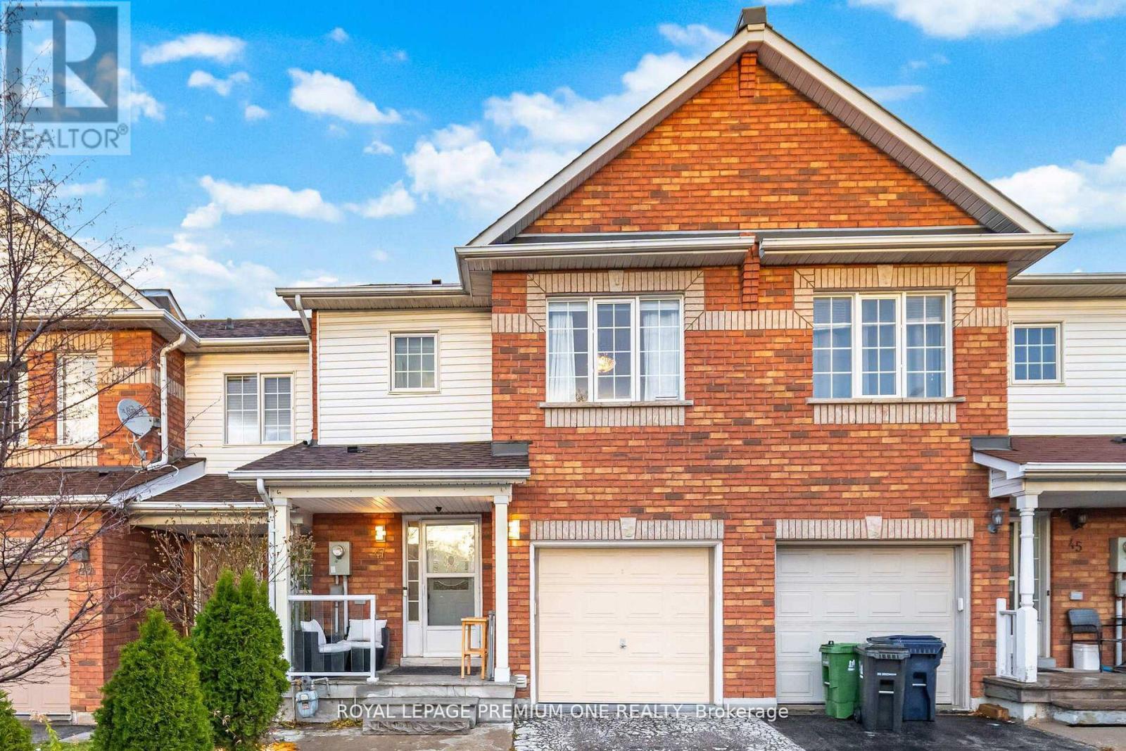 47 TRIPLE CROWN AVENUE, Toronto, Ontario