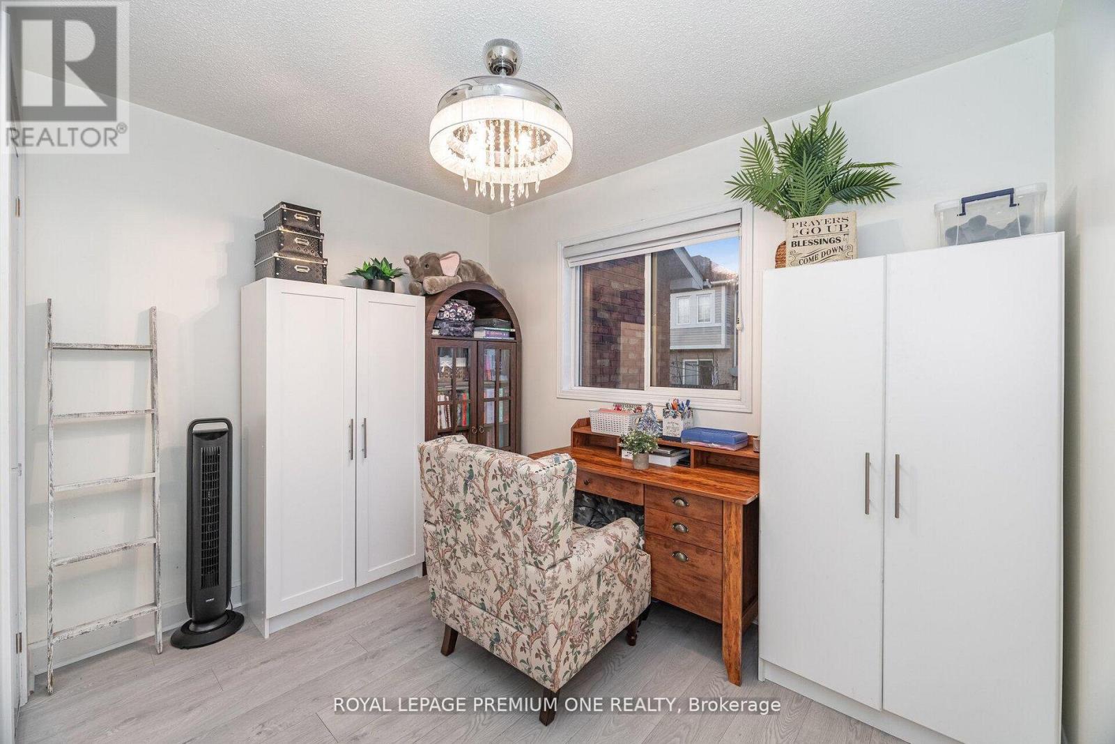 47 Triple Crown Avenue, Toronto, Ontario  M9W 7E5 - Photo 26 - W12891660