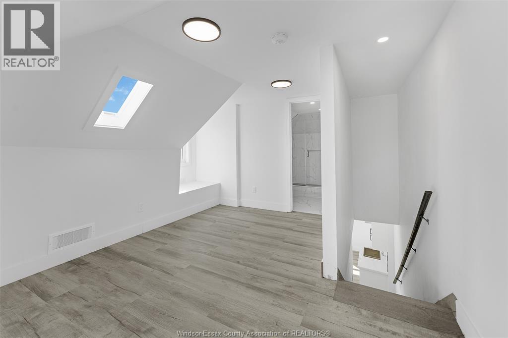 409 Hall Unit# B, Windsor, Ontario  N9A 2L7 - Photo 9 - 26005578