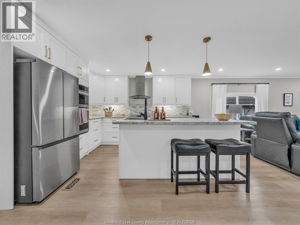 25 Parkside, Mcgregor, Ontario  N0R 1J0 - Photo 5 - 26005556