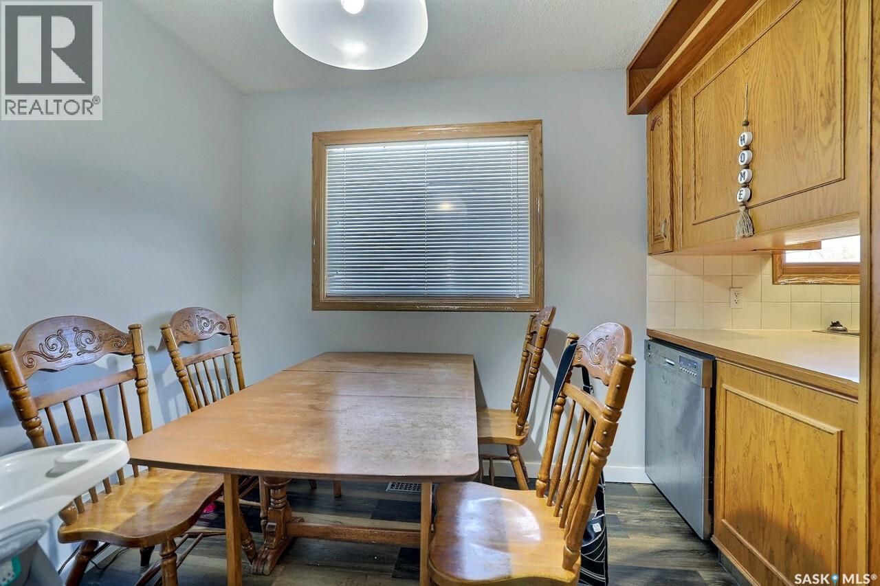 61 Bannister Avenue, Regina, Saskatchewan  S4R 5K8 - Photo 10 - SK030531