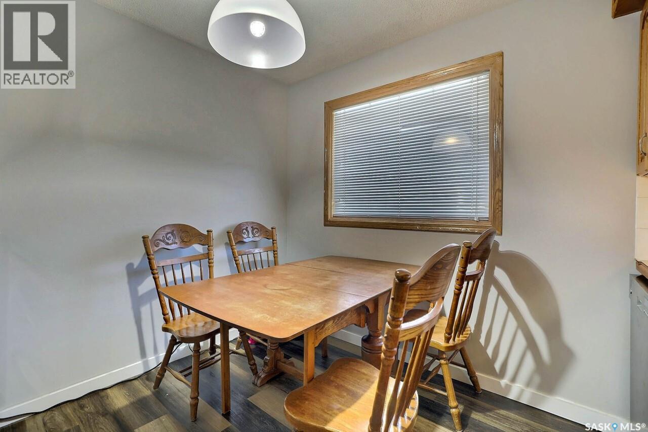 61 Bannister Avenue, Regina, Saskatchewan  S4R 5K8 - Photo 11 - SK030531