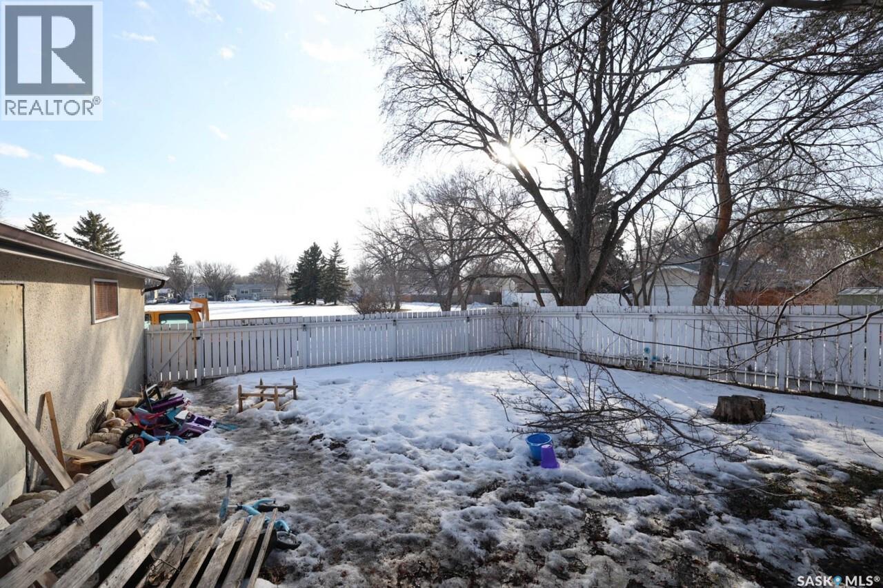 61 Bannister Avenue, Regina, Saskatchewan  S4R 5K8 - Photo 26 - SK030531