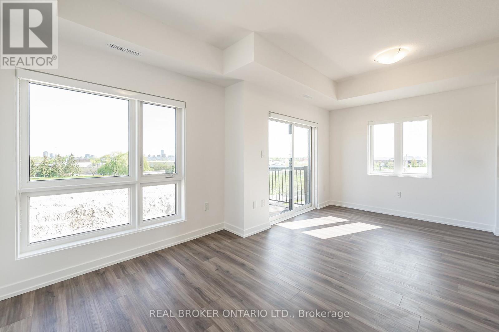 22 - 20 Palace Street, Kitchener, Ontario  N2E 3R9 - Photo 11 - X12891624