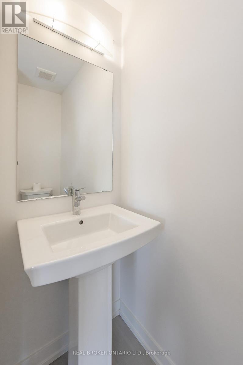 22 - 20 Palace Street, Kitchener, Ontario  N2E 3R9 - Photo 14 - X12891624