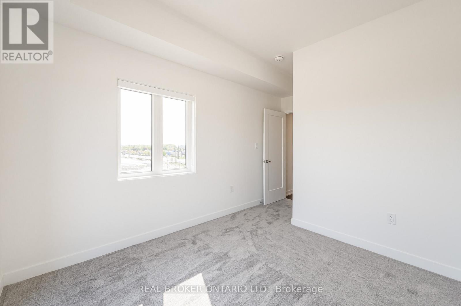 22 - 20 Palace Street, Kitchener, Ontario  N2E 3R9 - Photo 17 - X12891624