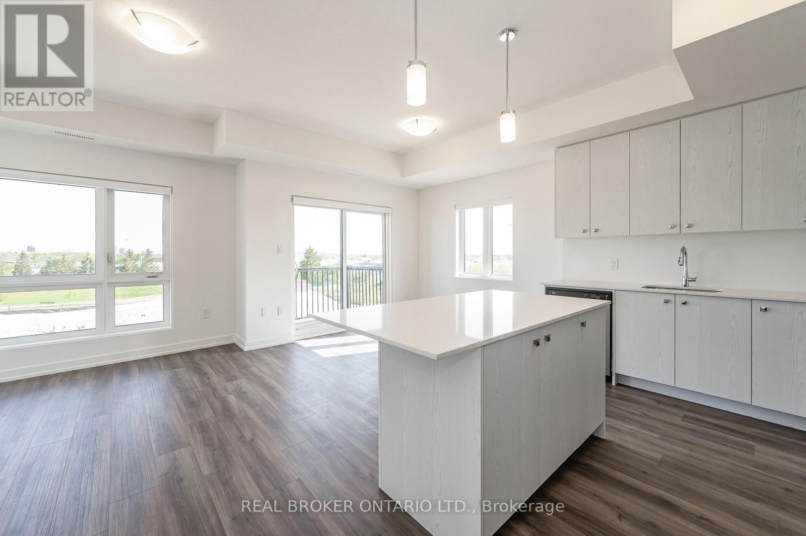 22 - 20 Palace Street, Kitchener, Ontario  N2E 3R9 - Photo 7 - X12891624