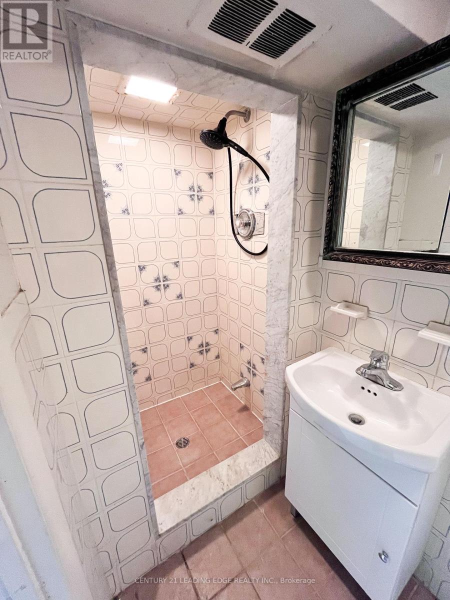 50 Limeridge Road W, Hamilton, Ontario  L9C 2V1 - Photo 13 - X12891682