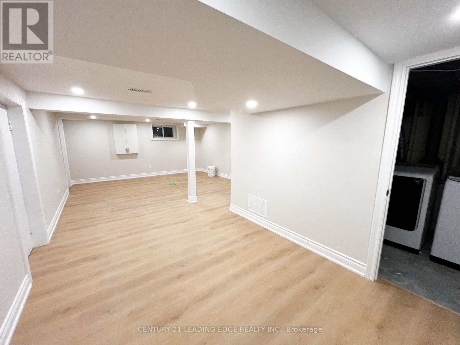 50 Limeridge Road W, Hamilton, Ontario  L9C 2V1 - Photo 4 - X12891682