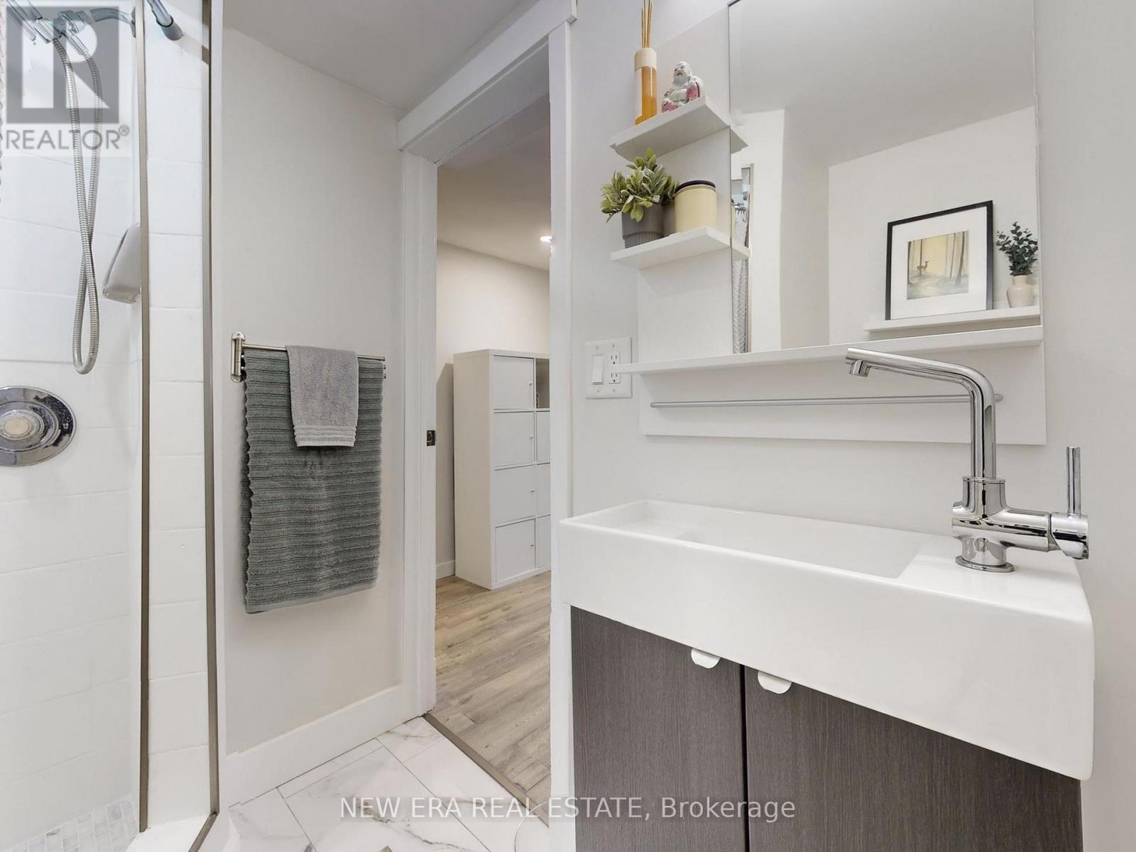 2611 Truscott Drive, Mississauga (Clarkson), Ontario  L5J 2B6 - Photo 43 - W12827214