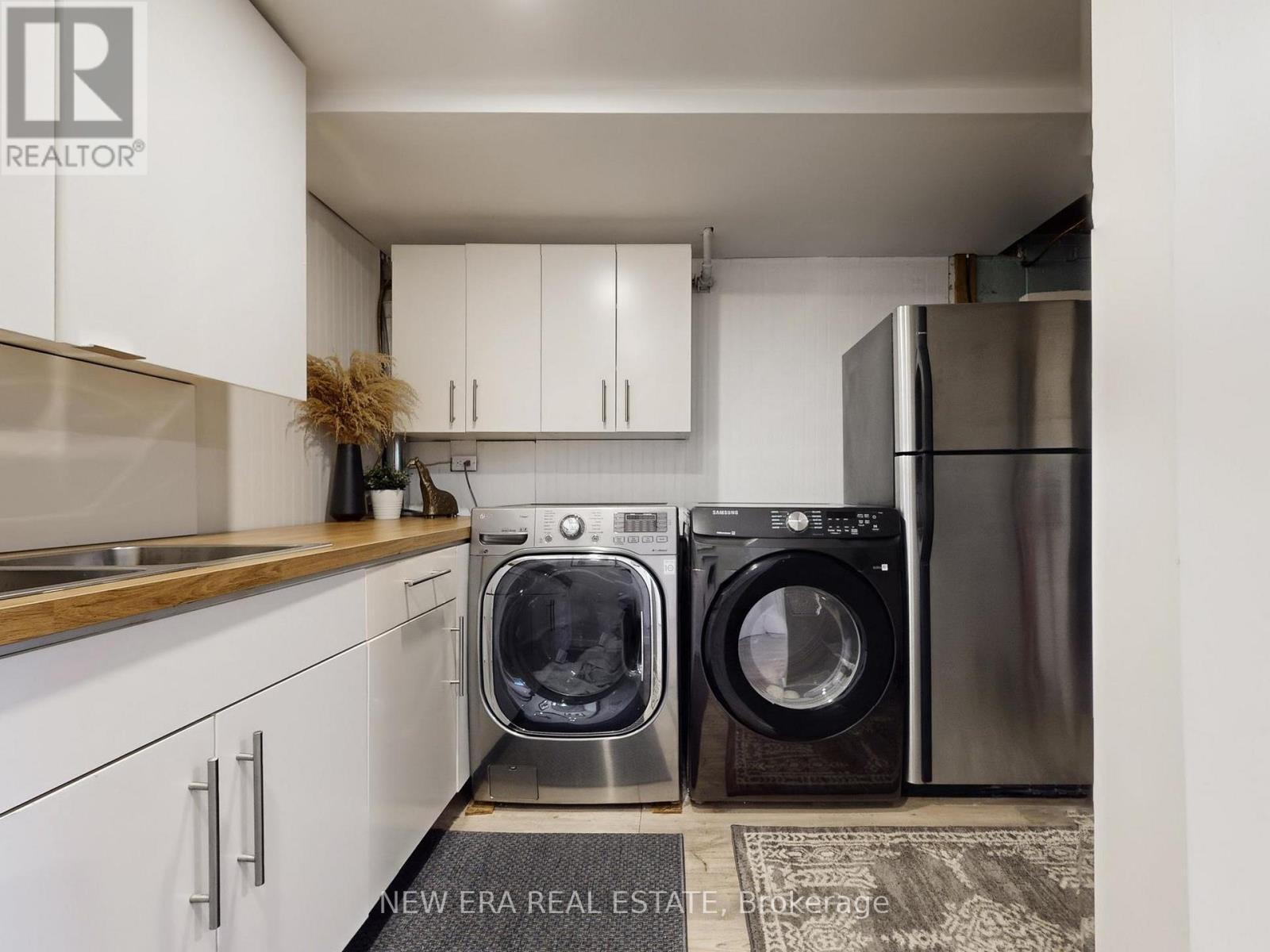 2611 Truscott Drive, Mississauga (Clarkson), Ontario  L5J 2B6 - Photo 44 - W12827214