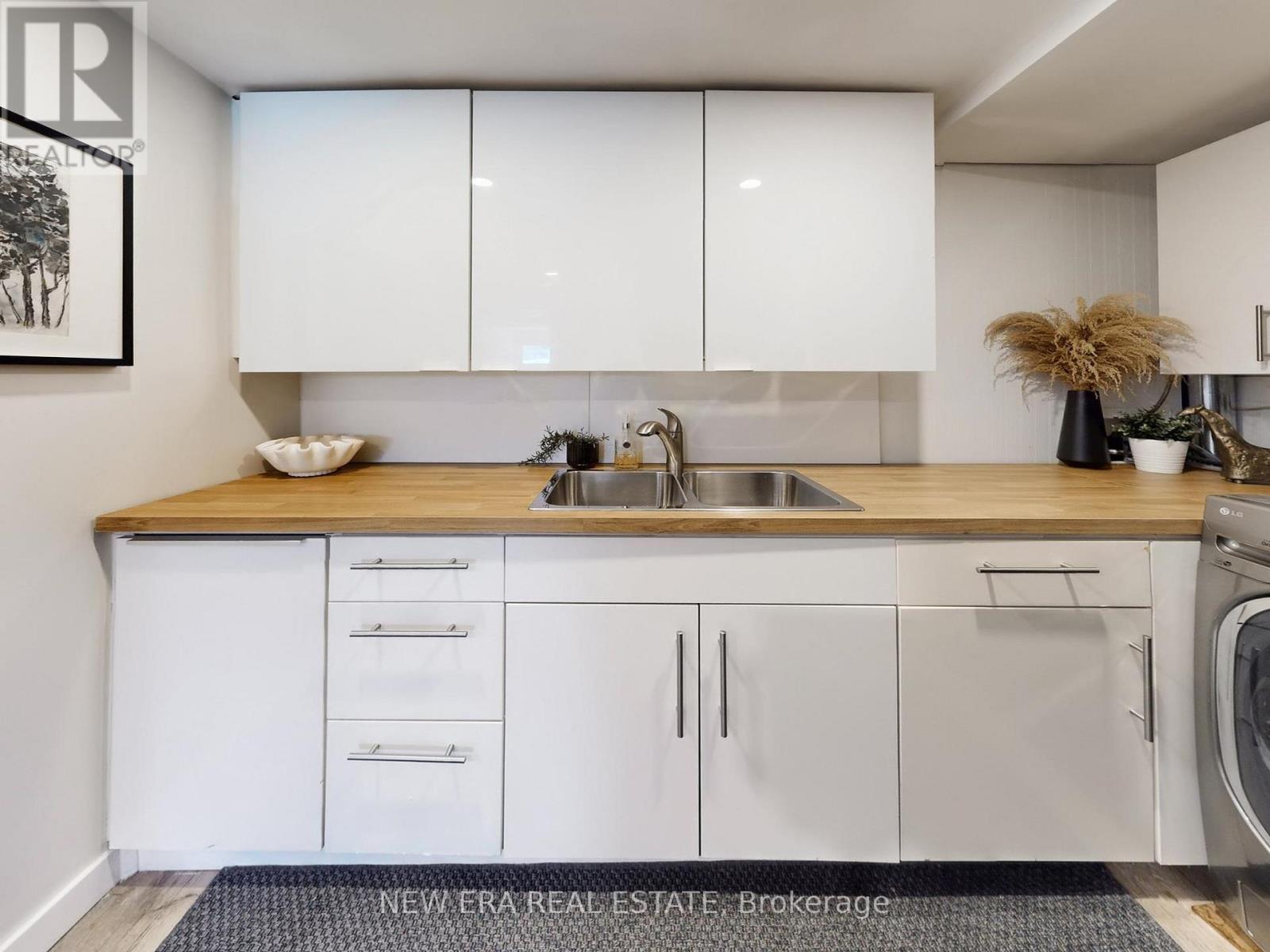 2611 Truscott Drive, Mississauga (Clarkson), Ontario  L5J 2B6 - Photo 45 - W12827214