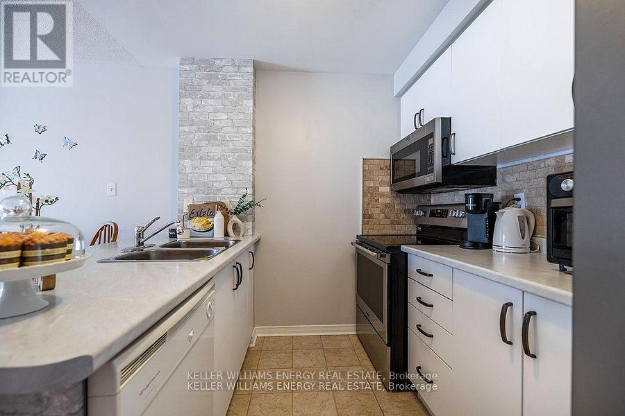 204 - 94 Aspen Springs Drive, Clarington, Ontario  L1C 5N4 - Photo 13 - E12891912